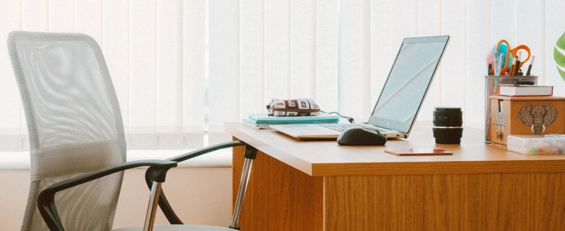 Como Começar no Mercado Digital em Home Office: Cursos, Ferramentas e Dicas Práticas